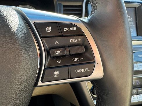 Used 2018 Hyundai Sonata SEL w/ Tech Package 04 image 17