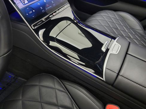 Certified 2024 Mercedes-Benz S 580 4MATIC Sedan image 11