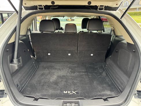 Used 2011 Lincoln MKX AWD w/ 102A Rapid Spec Order Code image 22