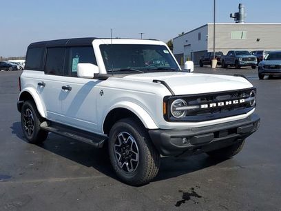 New 2026 Ford Bronco Outer Banks