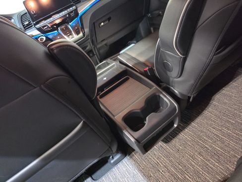 Certified 2025 Honda Odyssey Touring image 22