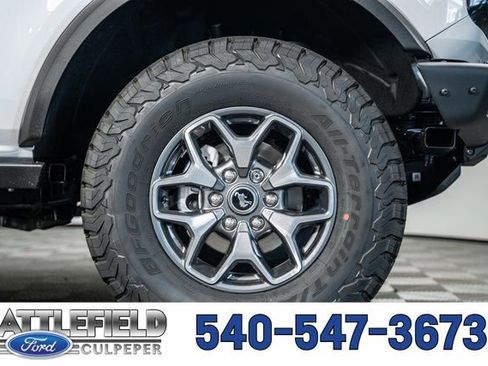 New 2025 Ford Bronco Badlands image 19