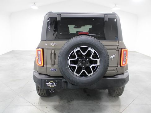 New 2025 Ford Bronco Outer Banks image 7