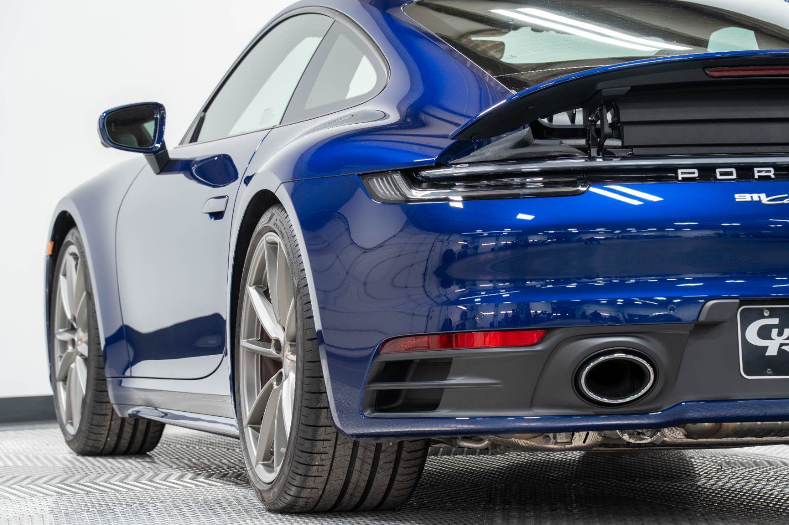 Used 2024 Porsche 911 Carrera 4S AWD/4WD image 13