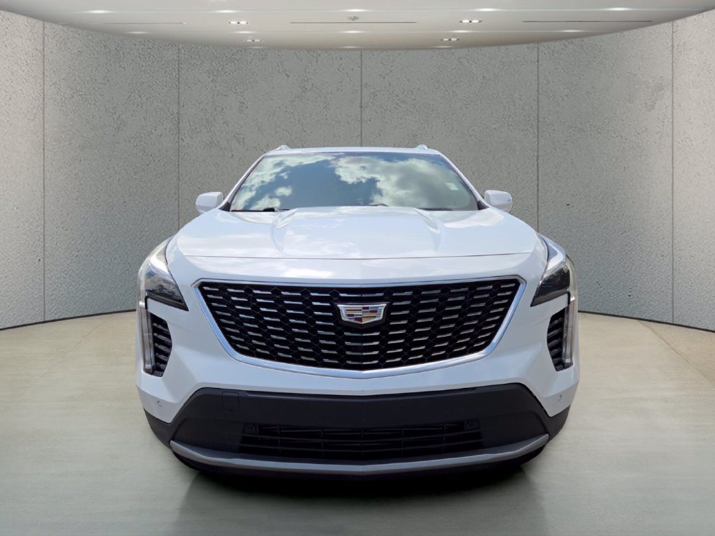 Used 2021 Cadillac XT4 Premium Luxury w/ Driver Awareness Package FWD image 12