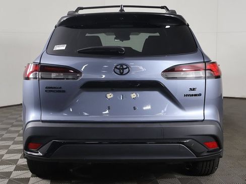 Used 2024 Toyota Corolla Cross AWD Hybrid image 10