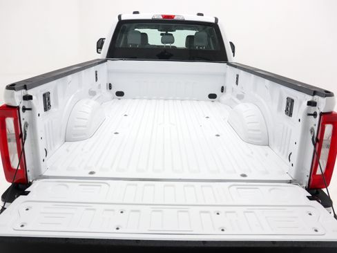 Used 2024 Ford F250 XL w/ Snow Plow Prep Package image 10