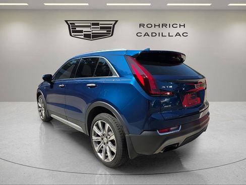 Used 2019 Cadillac XT4 Premium Luxury image 7