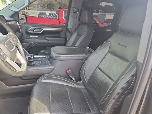 Used 2024 GMC Sierra 1500 Denali w/ Denali Reserve Package image 7
