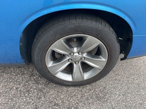 Used 2018 Dodge Challenger SXT w/ Blacktop Package RWD image 27