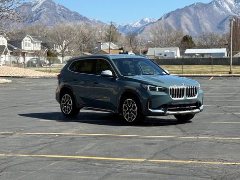 Used 2023 BMW X1 xDrive28i w/ Convenience Package image 3