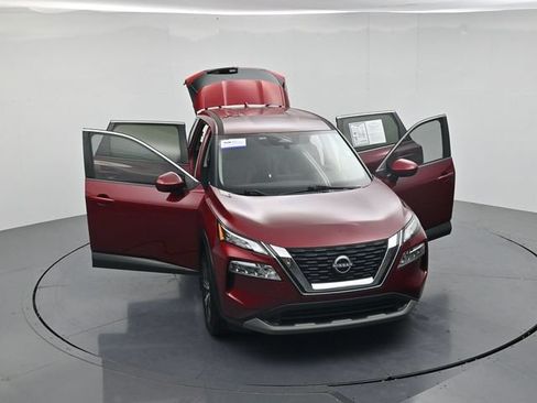 Used 2023 Nissan Rogue SV FWD image 48