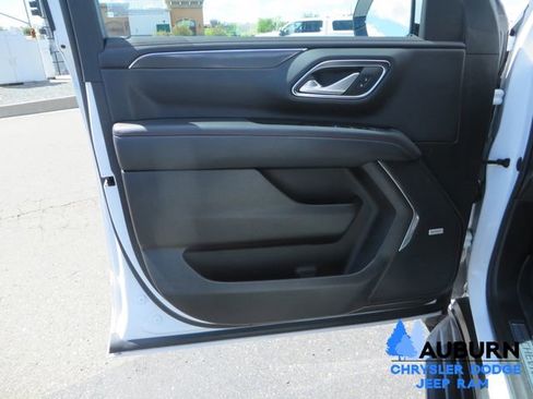 Used 2022 Chevrolet Tahoe RST w/ Luxury Package image 15