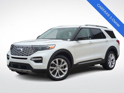 Used 2023 Ford Explorer Platinum w/ Technology Package