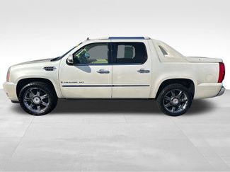 Used 2008 Cadillac Escalade EXT Luxury video 2