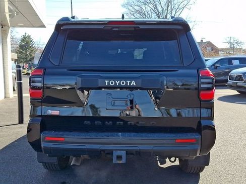 Certified 2025 Toyota 4Runner SR5 image 5