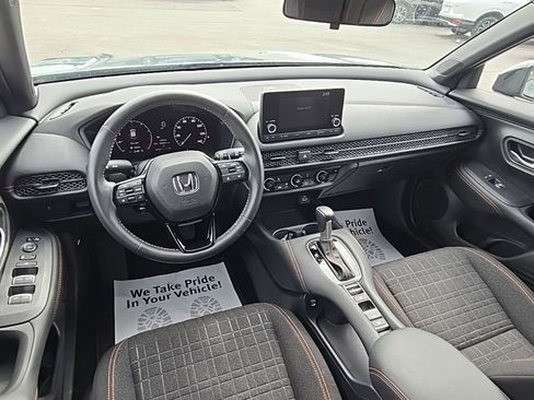 Used 2025 Honda HR-V Sport image 19