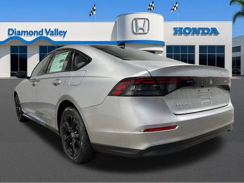 New 2025 Honda Accord SE image 5