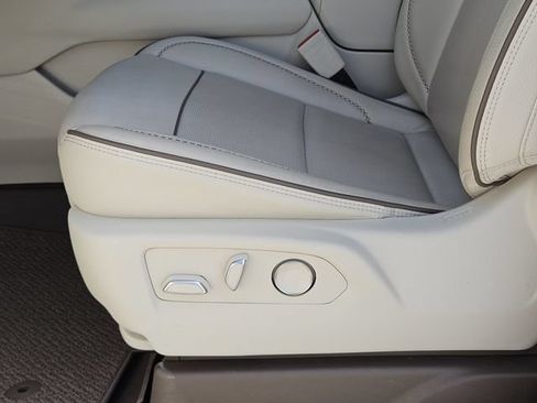 Used 2021 GMC Yukon Denali AWD/4WD image 25