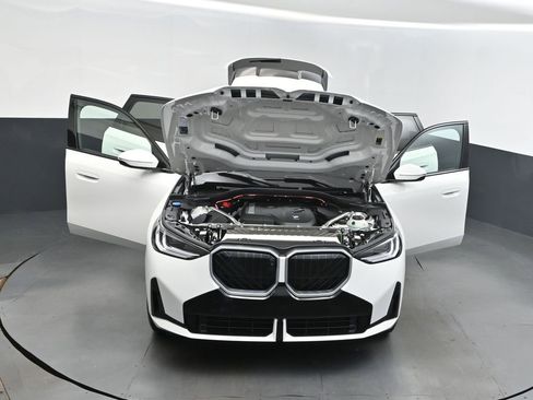 Used 2025 BMW X3 xDrive30i image 52