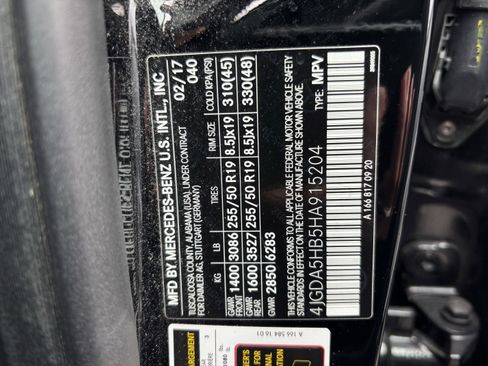 Used 2017 Mercedes-Benz GLE 350 4MATIC image 36