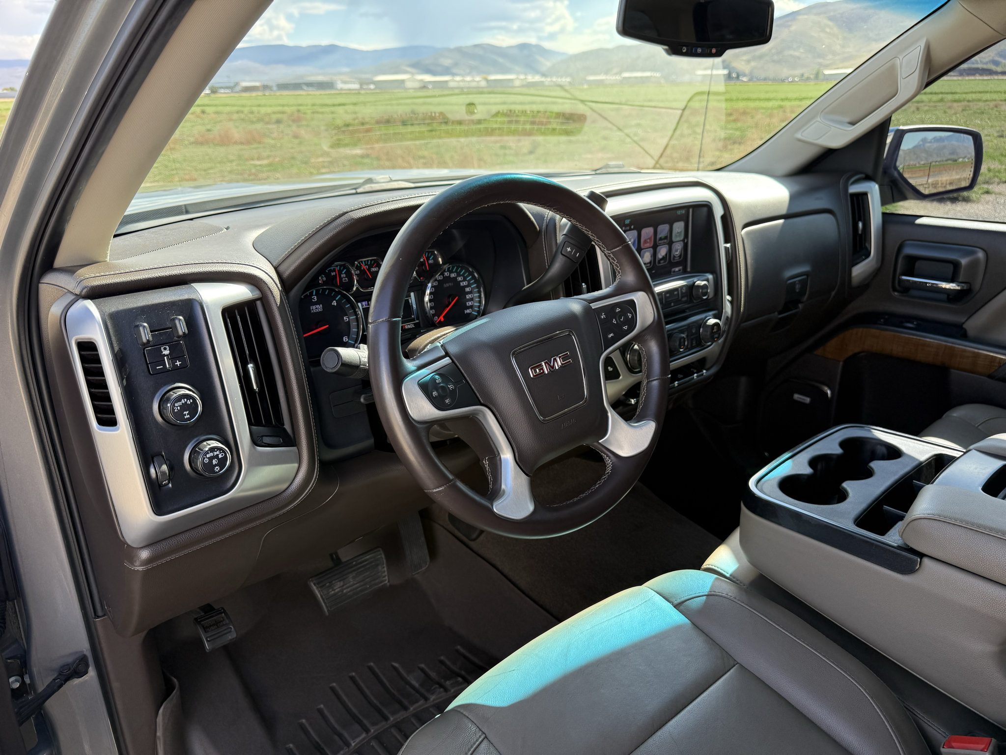 Used 2017 GMC Sierra 1500 SLT w/ SLT Premium Package AWD/4WD image 19