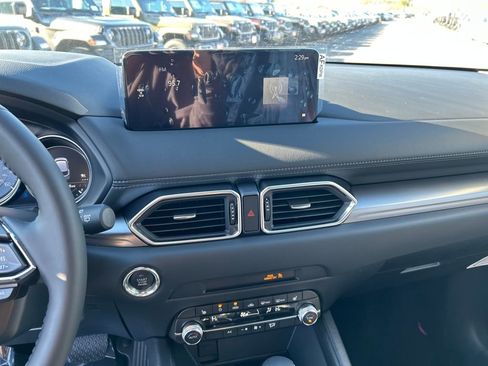 New 2025 MAZDA CX-5 AWD 2.5 S w/ Preferred Package image 18