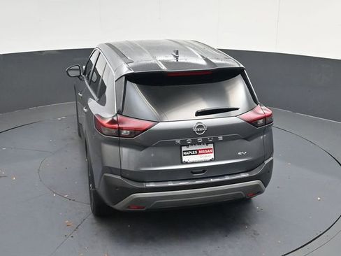 Used 2022 Nissan Rogue SV image 41