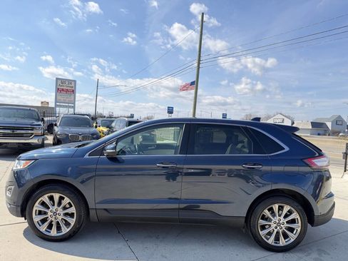 Used 2017 Ford Edge Titanium w/ Equipment Group 302A image 4