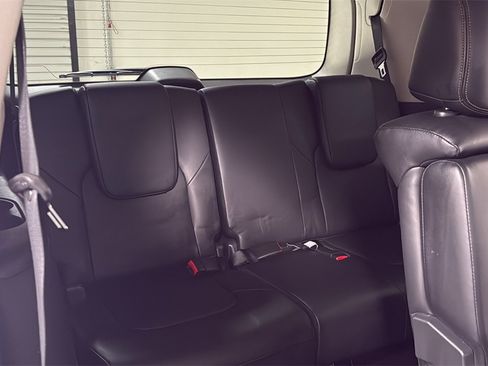 Used 2023 Nissan Armada Platinum w/ Cargo Package image 17