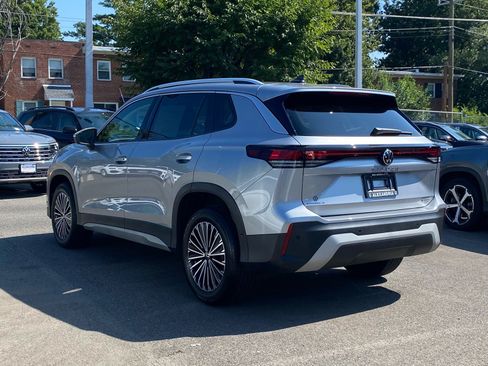 Certified 2025 Volkswagen Tiguan S AWD/4WD image 5