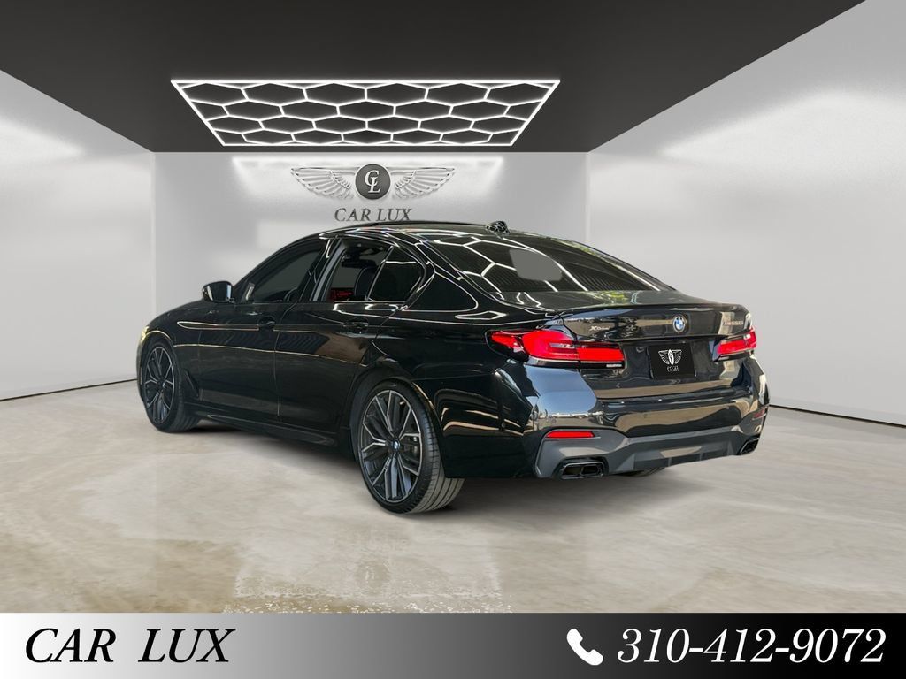 Used 2022 BMW M550i xDrive w/ Executive Package AWD/4WD image 3