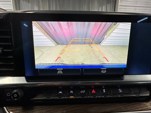 Certified 2022 Chevrolet Silverado 1500 LT Trail Boss image 15