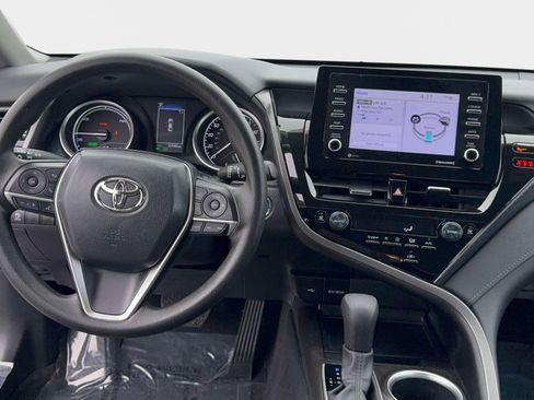 Used 2024 Toyota Camry LE FWD image 12