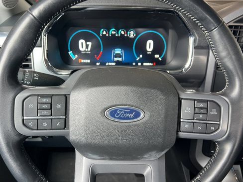 Used 2023 Ford F150 Lariat w/ FX4 Off-Road Package AWD/4WD image 24