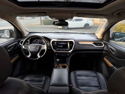 Used 2017 GMC Acadia Denali w/ Technology Package AWD/4WD image 14
