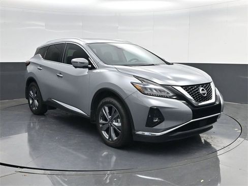 Used 2024 Nissan Murano Platinum w/ Cargo Package image 1