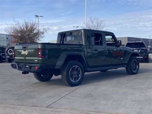 Used 2021 Jeep Gladiator Overland w/ Popular Equipment Package image 28