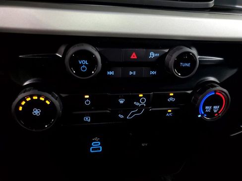 New 2025 Ford F250 XLT w/ F-250 >10K GVWR Package image 18