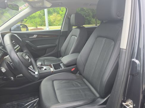 Used 2020 Audi Q5 2.0T Premium Plus w/ Premium Plus Package AWD/4WD image 17