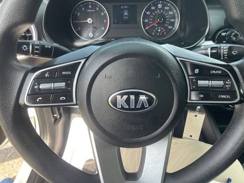 Used 2021 Kia Forte LXS FWD image 24