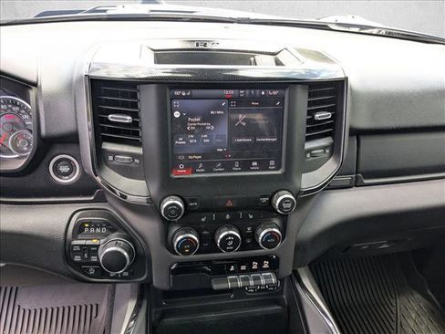 Used 2022 RAM 1500 Big Horn AWD/4WD image 12