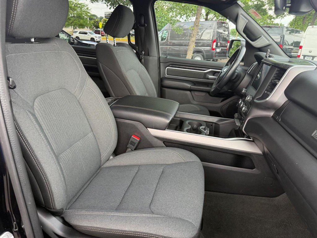 Used 2023 RAM 1500 Big Horn AWD/4WD image 4