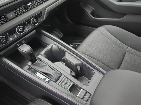 Used 2025 Honda Accord SE image 26
