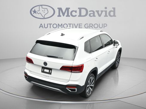 Used 2023 Volkswagen Taos SE FWD image 38