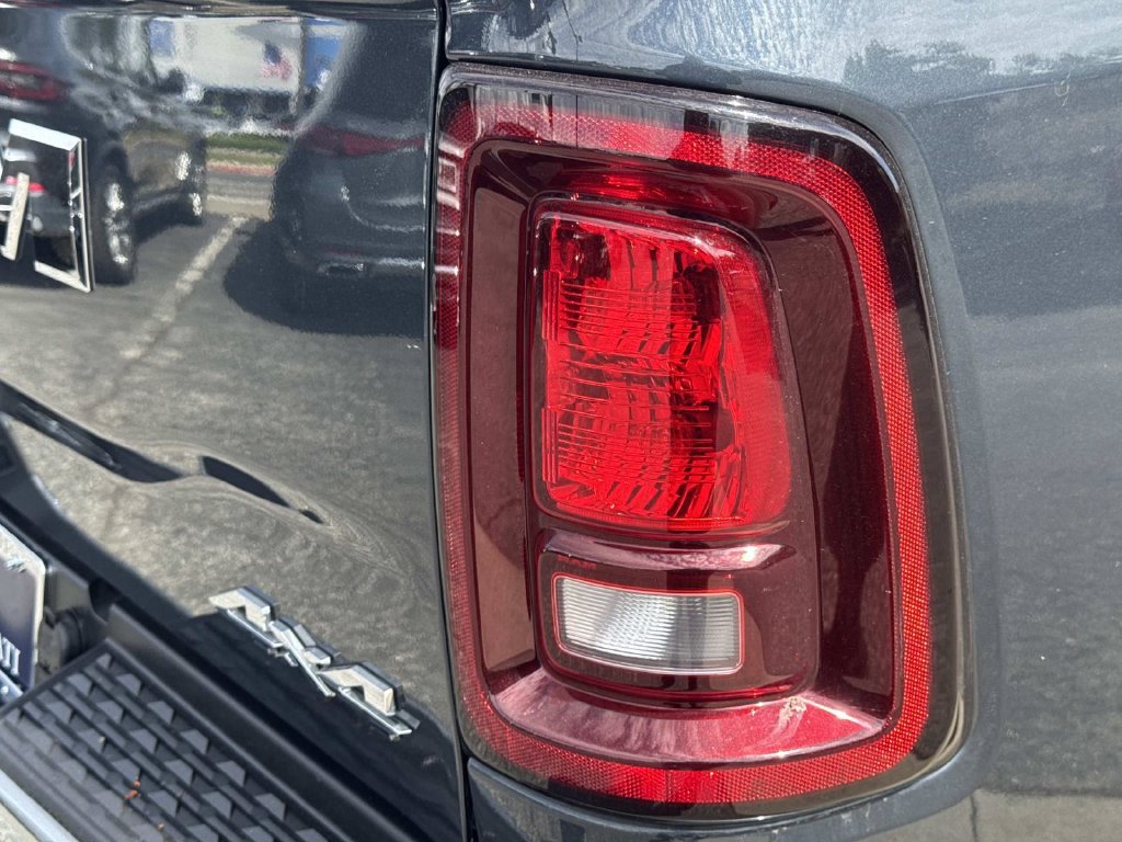 Used 2025 RAM 2500 Big Horn AWD/4WD image 29