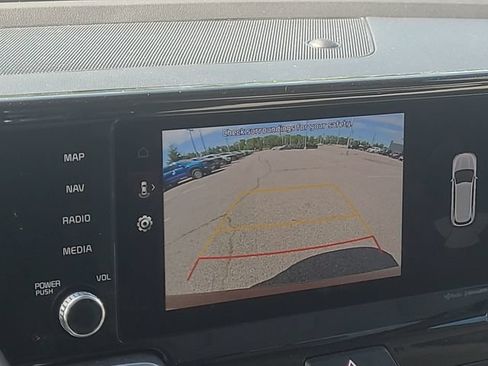 Used 2023 Kia Sorento S AWD/4WD image 20