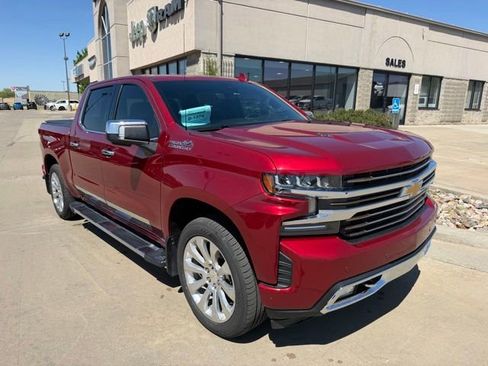 Used 2020 Chevrolet Silverado 1500 High Country w/ Technology Package AWD/4WD image 1