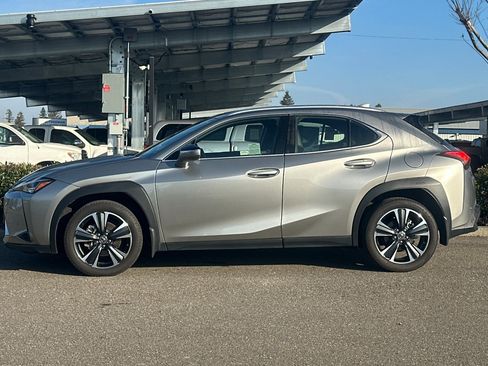 Used 2022 Lexus UX 200 UX 200 image 7