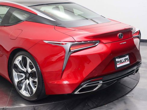 Used 2018 Lexus LC 500 Coupe w/ Performance Package RWD image 16